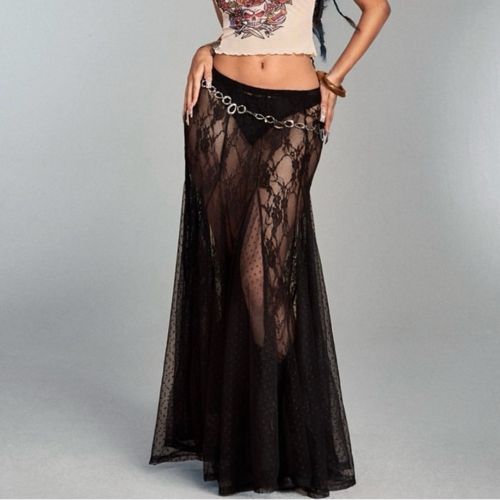 Black lace maxi skirt for festivals & fairs. Clubbing - Picture 5 of 6
